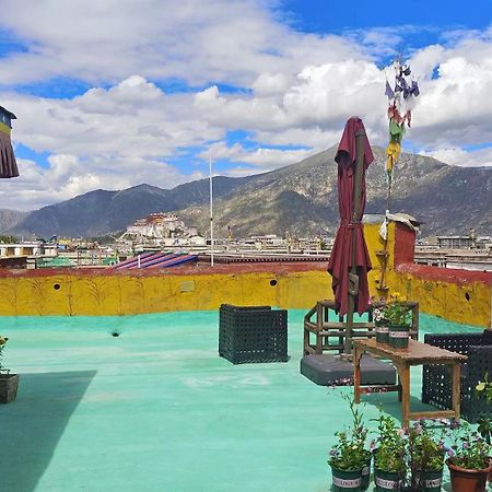 Shambhala Palace Hotel Lhasa Exteriör bild